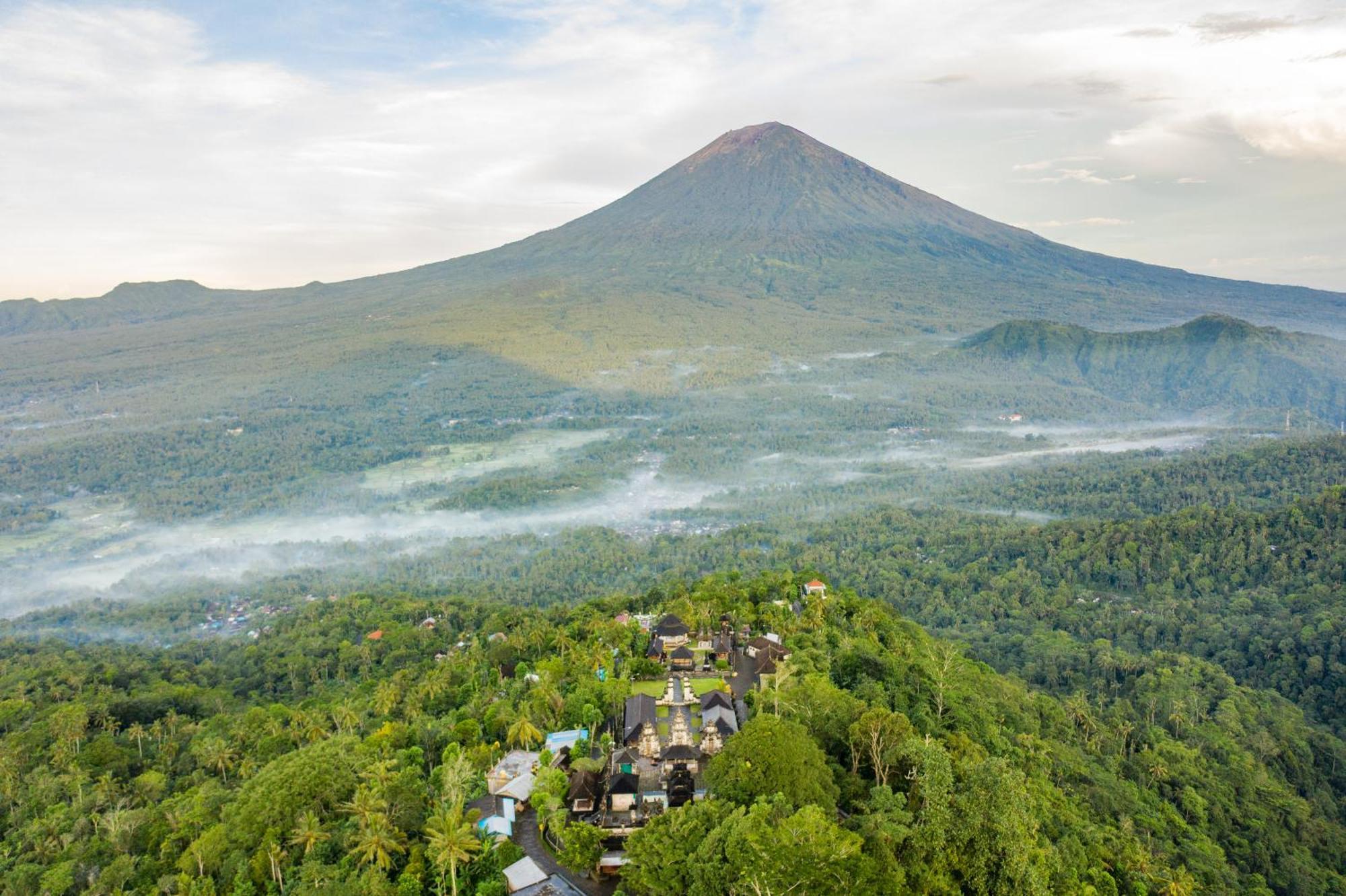 Lempuyang Boutique Hotel Karangasem エクステリア 写真